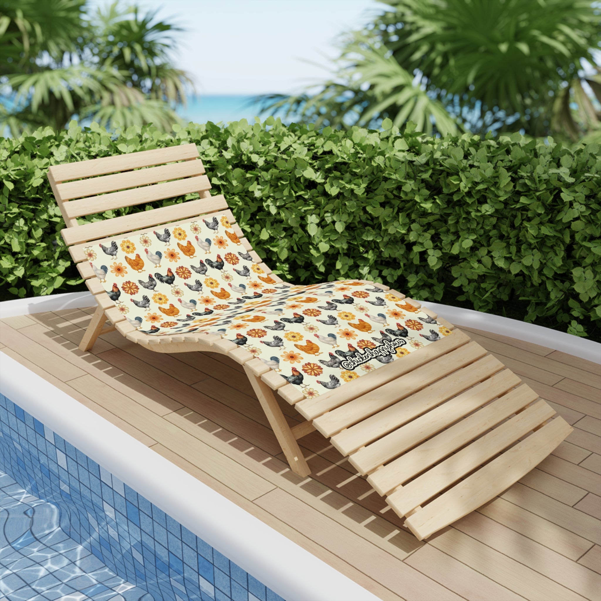CHICKEN WITH FLOWER Beach Towel