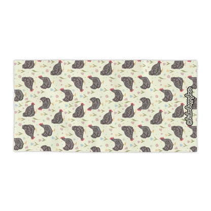 CHICKEN WITH FLOWER 2 Beach Towel
